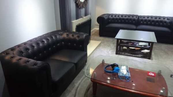 Black Chesterfield Leather sofa 
